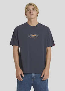 Quicksilver: Quiksilver - Fusion Short Sleeve Tee (Black Wave)