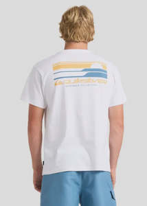 Quicksilver: Quiksilver - Stacked Horizons Short Sleeve Tee