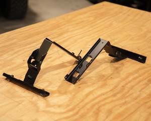 *Ex-Display* Wolf Pack Rack Bracket - By Front Runner