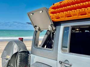 Gullwing Window - Jeep Wrangler JK Unlimited (4-Door 2007-2018) - By Emuwing
