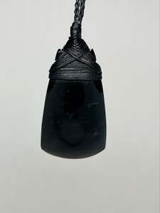 Tangiwai Black Serpentine Curved Toki (Adze)- carved by Hemi