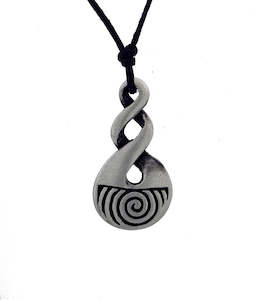 Pewter pendant triple twist