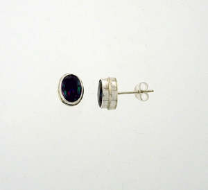 Mystic Quartz 8x6 oval Stud