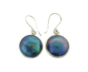 Mabe Pearl Blue/Black 16mm Earrings