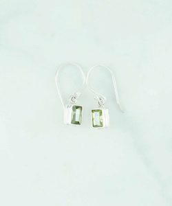 Peridot 4x6mm faceted earring
