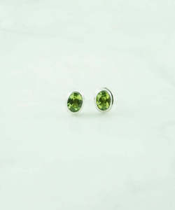 Peridot stud 5x7mm oval faceted earring