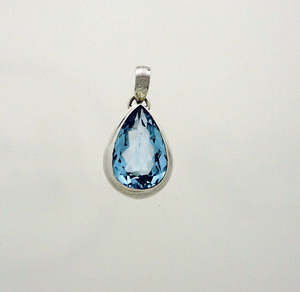 Blue topaz Faceted 15x10mm Teardrop Pendant