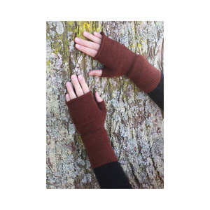 8 Colours - Lothlorian Possum Merino Fingerless Mitten