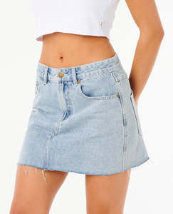 Rip Curl: RIP CURL TABBY DENIM MINI SKIRT - VINTAGE BLUE
