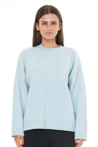 Womens Knitwear: HUFFER SOLAR ELLIE KNIT CREW - GLACIER