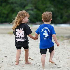 Flower Collection: WHANGAMATA SURF SHOP GIRLS HEAVY FADED FLOWER TEE - FADED BLACK