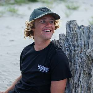 WHANGAMATA SURF SHOP BUBBLE LOGO SNAPBACK CAP - ARMY