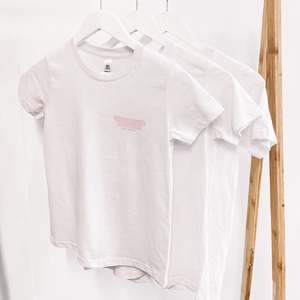 WHANGAMATA SURF SHOP GIRLS BUBBLE LOGO TEE - WHITE