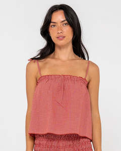 RUTSY SUMMER COURT CAMI TOP - RED