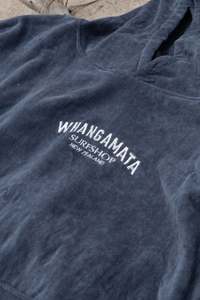 WHANGAMATA SURF SHOP LOGO HOODED TOWEL - NAVY