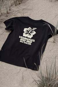 WHANGAMATA SURF SHOP GIRLS HIBISCUS BLOOM PUFF PRINT TEE - FADED BLACK/YELLOW