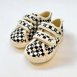 Sale: Zara Checkerboard Sneakers, EU20