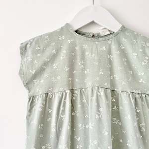 New Additions: H&M Floral Dress, Size 2