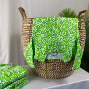 Iti (Kakariki/Green) Long sleeve onesie