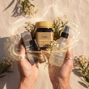 Manuka Honey: The Three Sisters Bundle