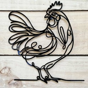 Line Art Chicken Décor