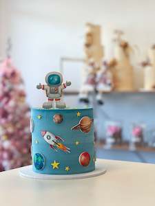 Cakes: Space Man Cake