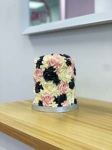 Bespoke Cakes: Rosette Cake