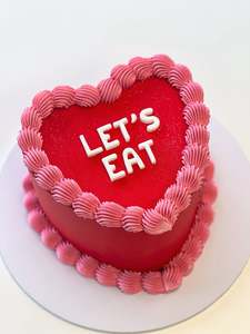 Bespoke Cakes: Heart Message Cake