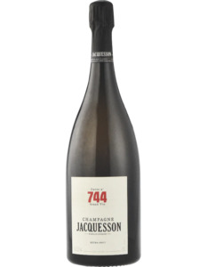 Wine Moet Chandon: Jacquesson Cuvee 744 Extra Brut Champagne 1.5L