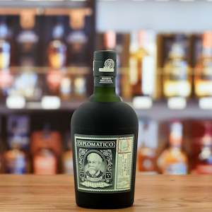Drams To Your Door: Diplomatico Reserva Exclusiva 40%