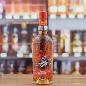 Blended Scotch Whisky: Wolfie's 40%