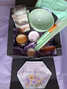 Aromatherapy: Personalised Pamper Pack