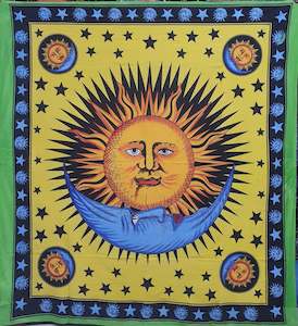 Tapestries: Sun and Moon Tapestry Double