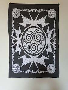 Tapestries: Celtic black and white design Tapestry