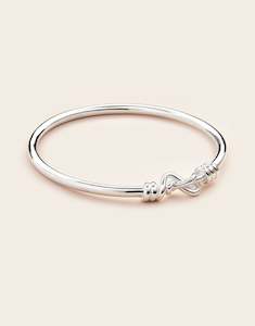 Trailblazer Elegant Eight Bangle