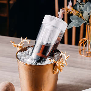 Cold Brew: White Cold Brew Coffee Maker Large Plastic Pot with Fine Mesh Filter - 1100ML