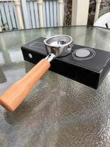 Portafilters: E61 58MM Coffee Bottomless Portafilter 2 Ears with Basket