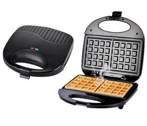 2 Slice Electric Waffle Maker Black