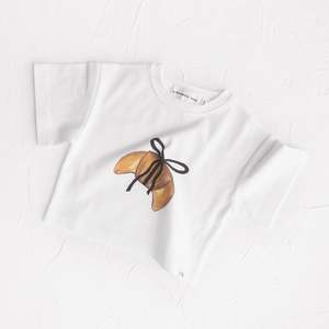 Cinnamon Baby | Croissant Tee