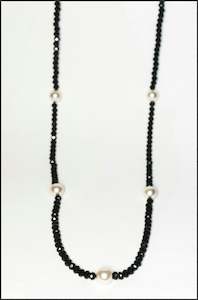 Necklaces & Pendants: Pearl & Black Crystal Necklace