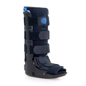 Walker Boots Moonboots: VICTOR MOONBOOT 3.0 AIR SHORT & TALL