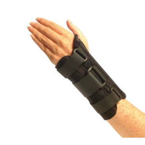 Wrist Thumb 1: PROCOOL D-RING WRIST SPLINT - BLACK