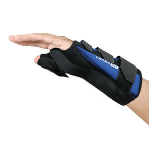 Wrist Thumb 1: VERSA FIT THUMB IMMOBILISES WRIST WHILE ALLOWING FULL MOTION OF HAND AND FINGERS
