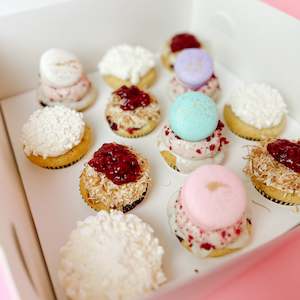 Cupcakes: Fruity Cupcakes Box