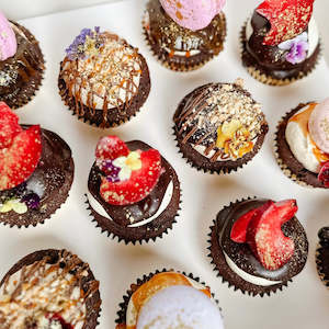 Mother's Day Chocolate Lovers Cupcakes