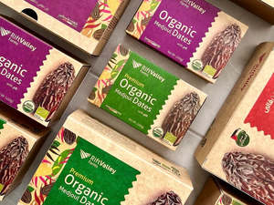 Grocery: Rift Valley Farms Palestinian Organic Medjoul Dates 1 kg - boxed