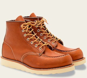 Red Wing Heritage Shoes: FW875 Classic Moc Oro Legacy leather.