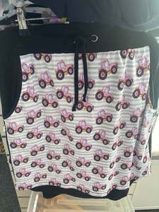 Womans Comfee Skirts - pink tractor