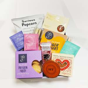 Non Alcoholic Gift Hampers: Fancy A Cuppa Tea? - Tea, Shortbread & Gingerbread Gift Box