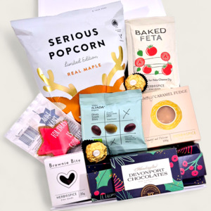 Christmas Cracker- Festive Gift Box with Chocolate Cracker